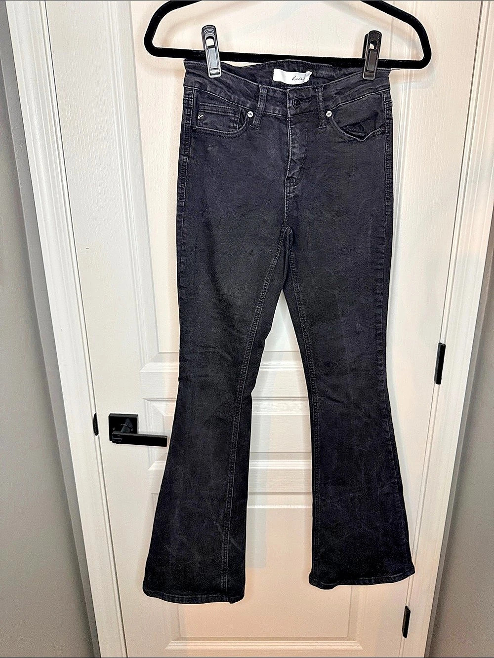 KanCan Flare Leg Jeans in Black Waist 5/26 Like New